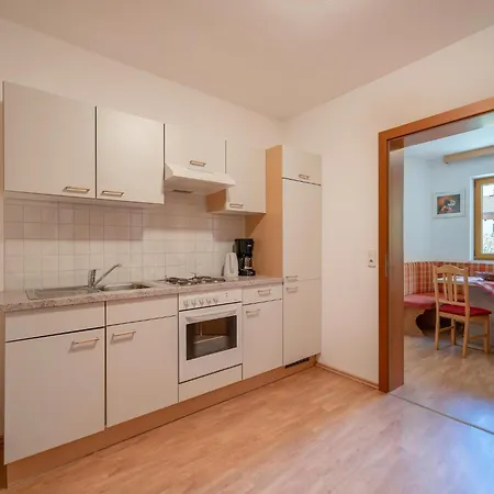 In Neustift Near Lift, Cleaning Included דירה *
